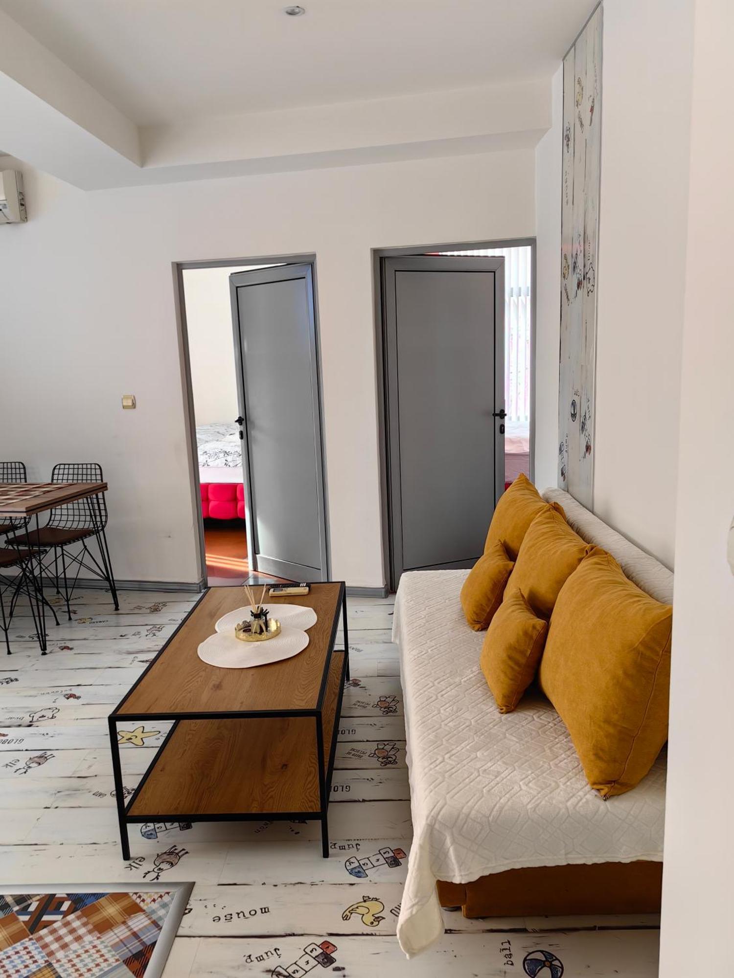 2 Bedrooms Apartment. بلوفديف المظهر الخارجي الصورة