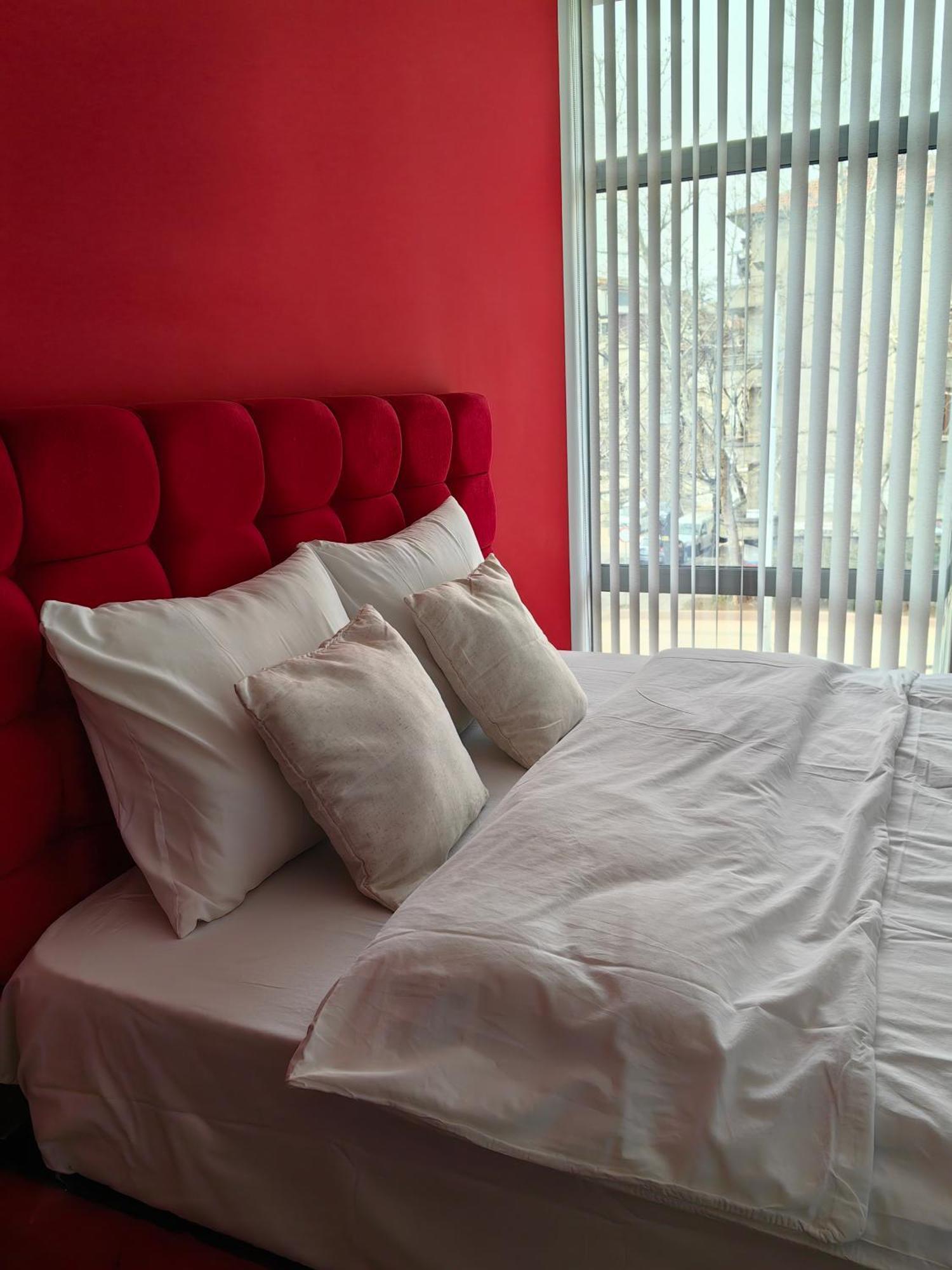 2 Bedrooms Apartment. بلوفديف المظهر الخارجي الصورة